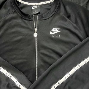 Nike Air crop zip jacket